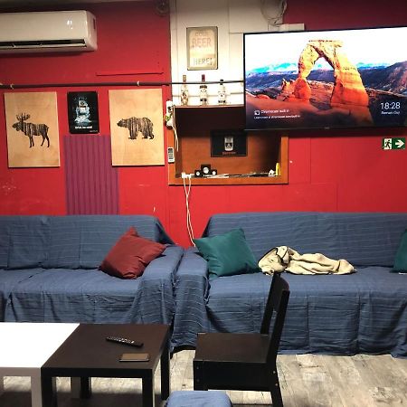 Whole Basement Former Pub2 For Stag Do, Men'S Cave Budapest Bagian luar foto