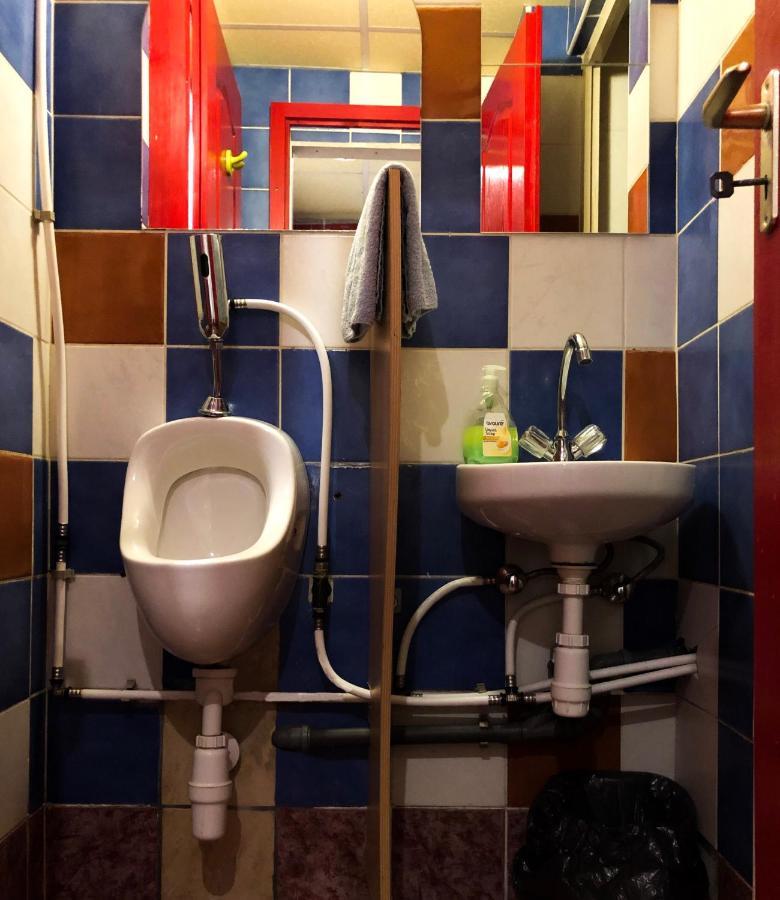 Whole Basement Former Pub2 For Stag Do, Men'S Cave Budapest Bagian luar foto
