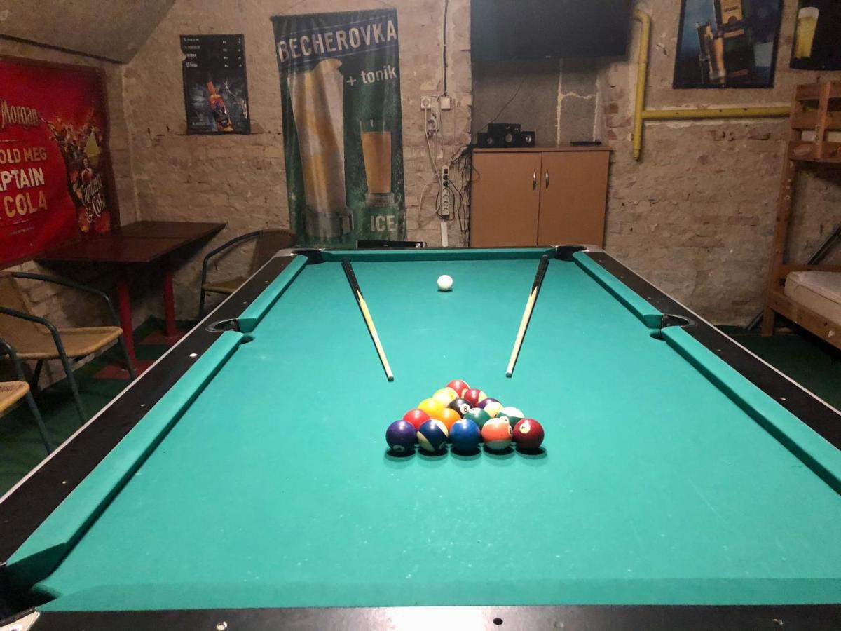 Whole Basement Former Pub2 For Stag Do, Men'S Cave Budapest Bagian luar foto