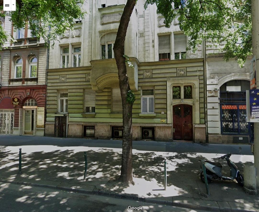 Whole Basement Former Pub2 For Stag Do, Men'S Cave Budapest Bagian luar foto